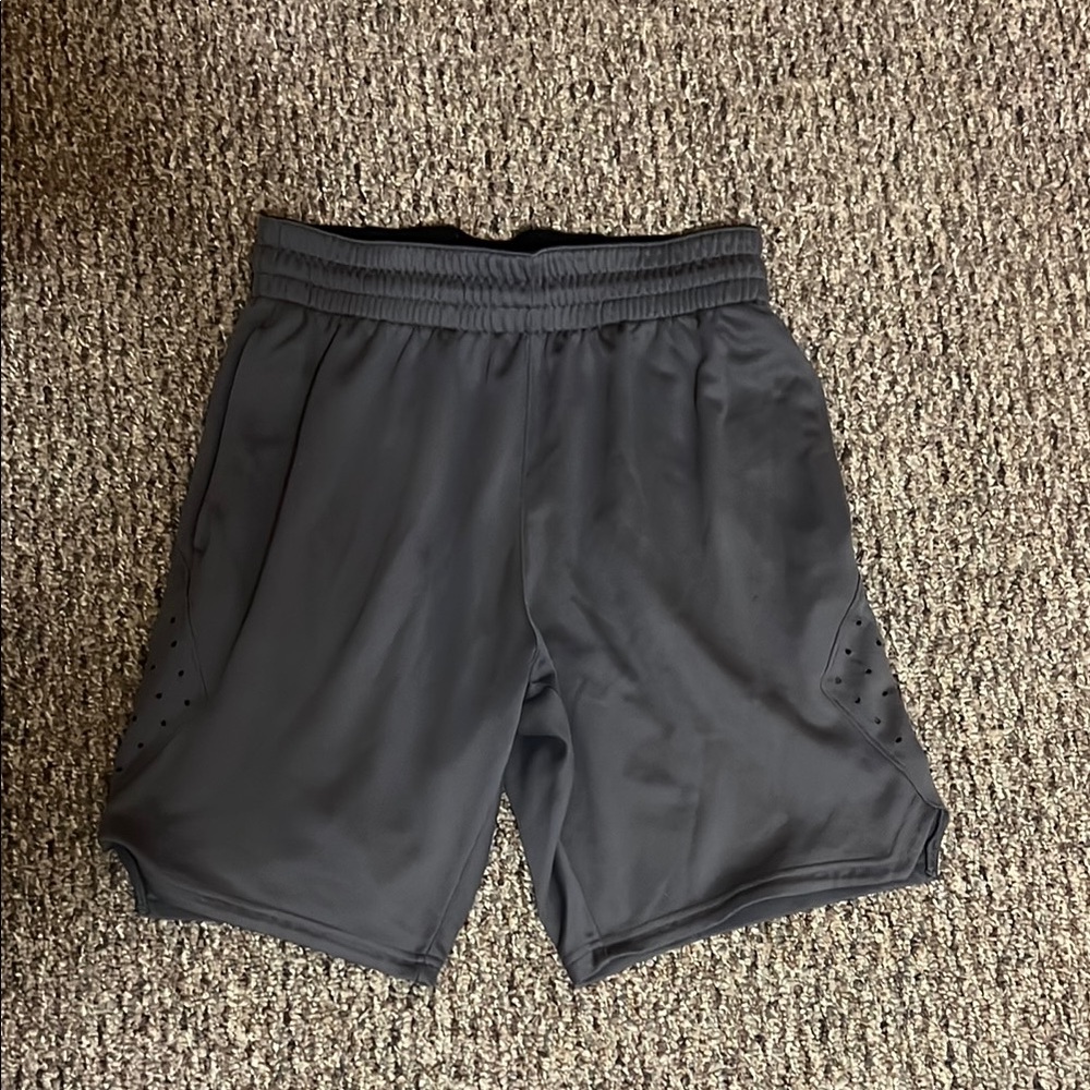(M) Men's Gray Adjustable CSG Athletic Shorts